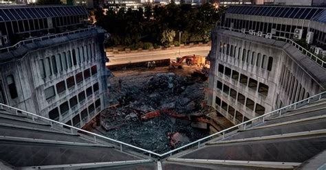 The Metal Box: Amazing pictures show iconic Reading building 